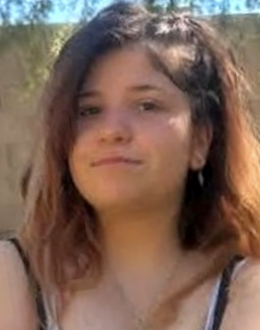 Nasadia Rose Neal (17-years-old)